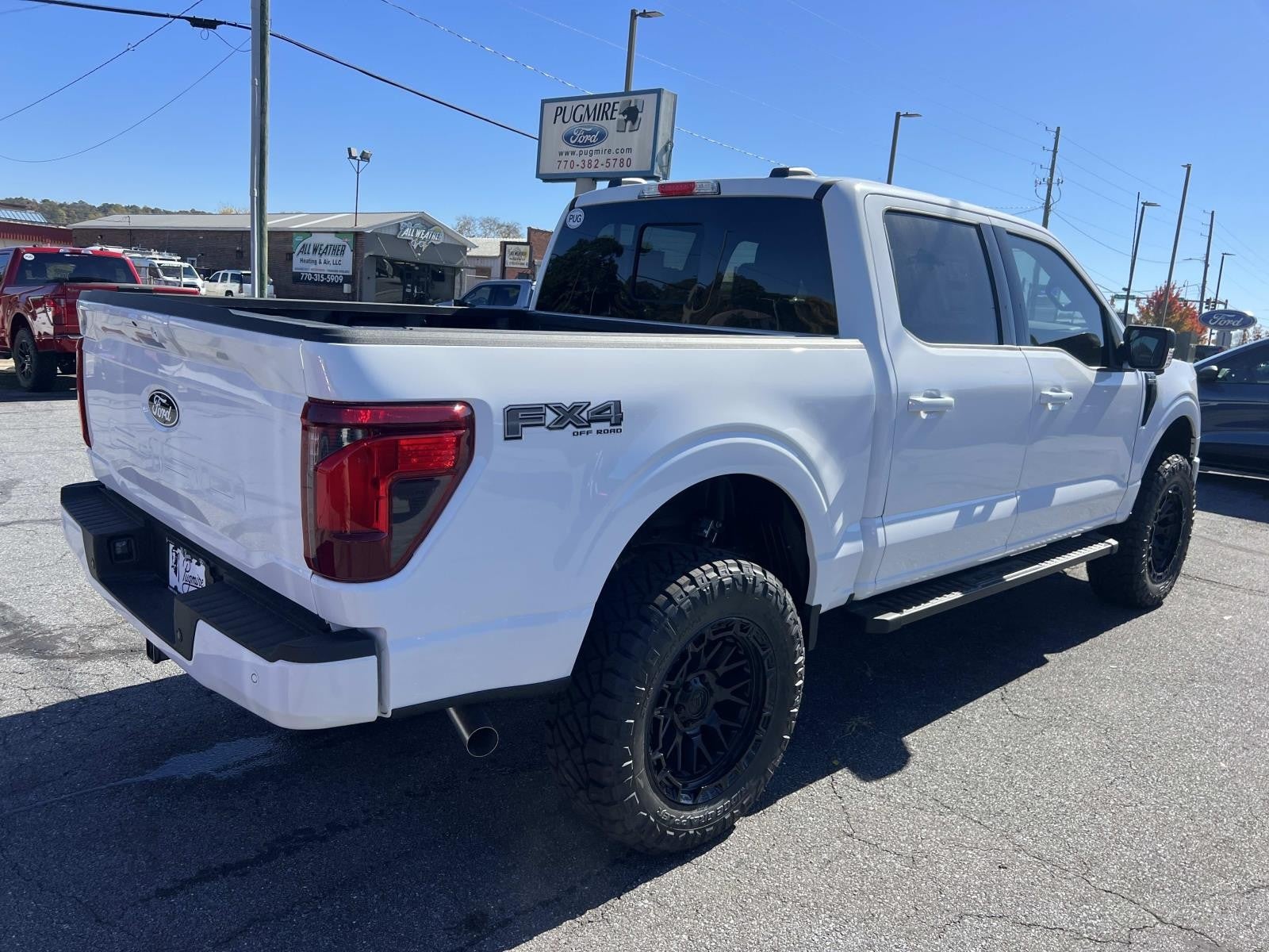 2025 Ford F-150 XLT 4WD SUPERCREW 5.5' BO PUG PACKAGE