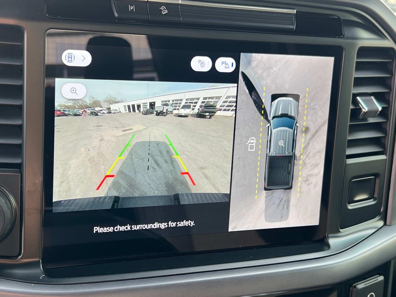 2025 Ford F-150 XLT 4WD SUPERCREW 5.5' BO