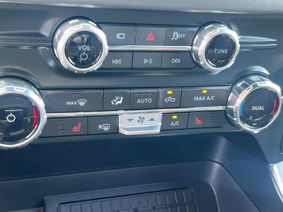 2025 Ford F-150 XLT 4WD SUPERCREW 5.5' BO