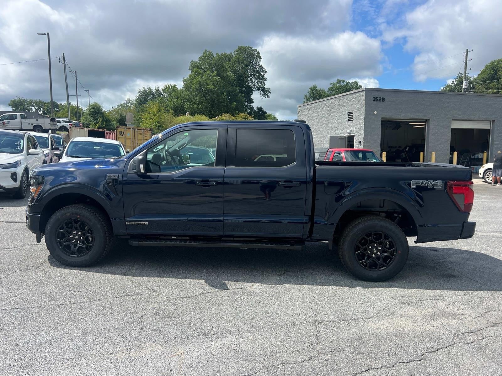 2025 Ford F-150 XLT 4WD SUPERCREW 5.5' BO