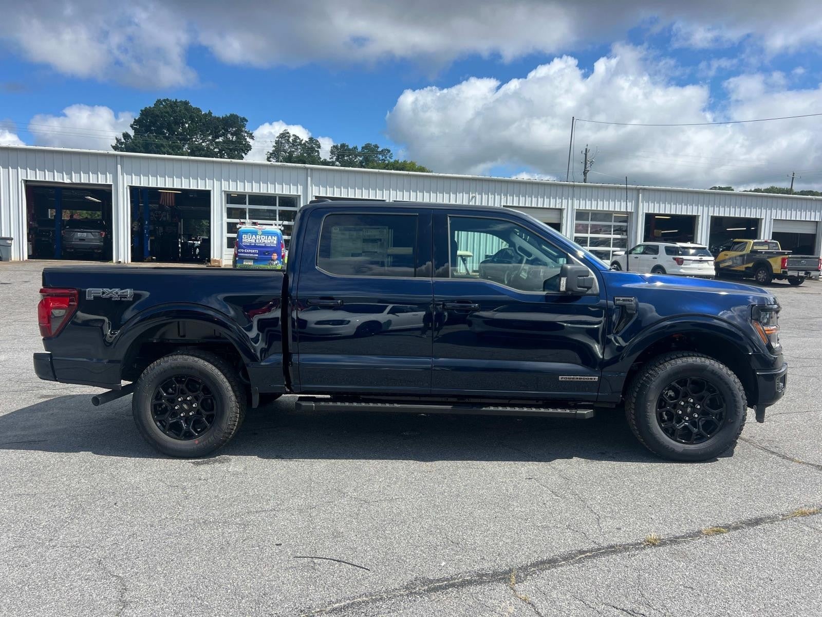 2025 Ford F-150 XLT 4WD SUPERCREW 5.5' BO