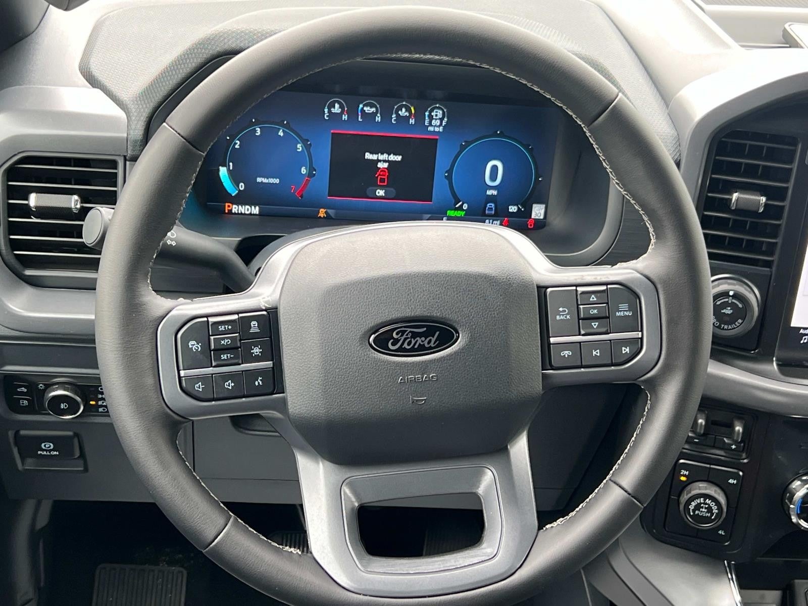 2025 Ford F-150 XLT 4WD SUPERCREW 5.5' BO