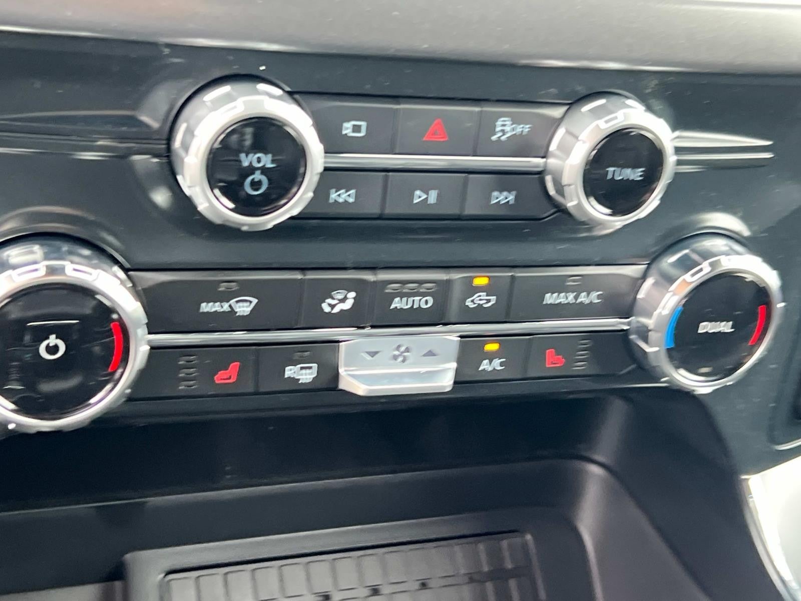 2025 Ford F-150 XLT 4WD SUPERCREW 5.5' BO