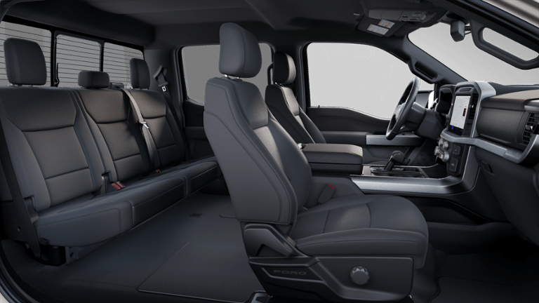 2025 Ford F-150 XLT 4WD SUPERCREW 5.5' BO