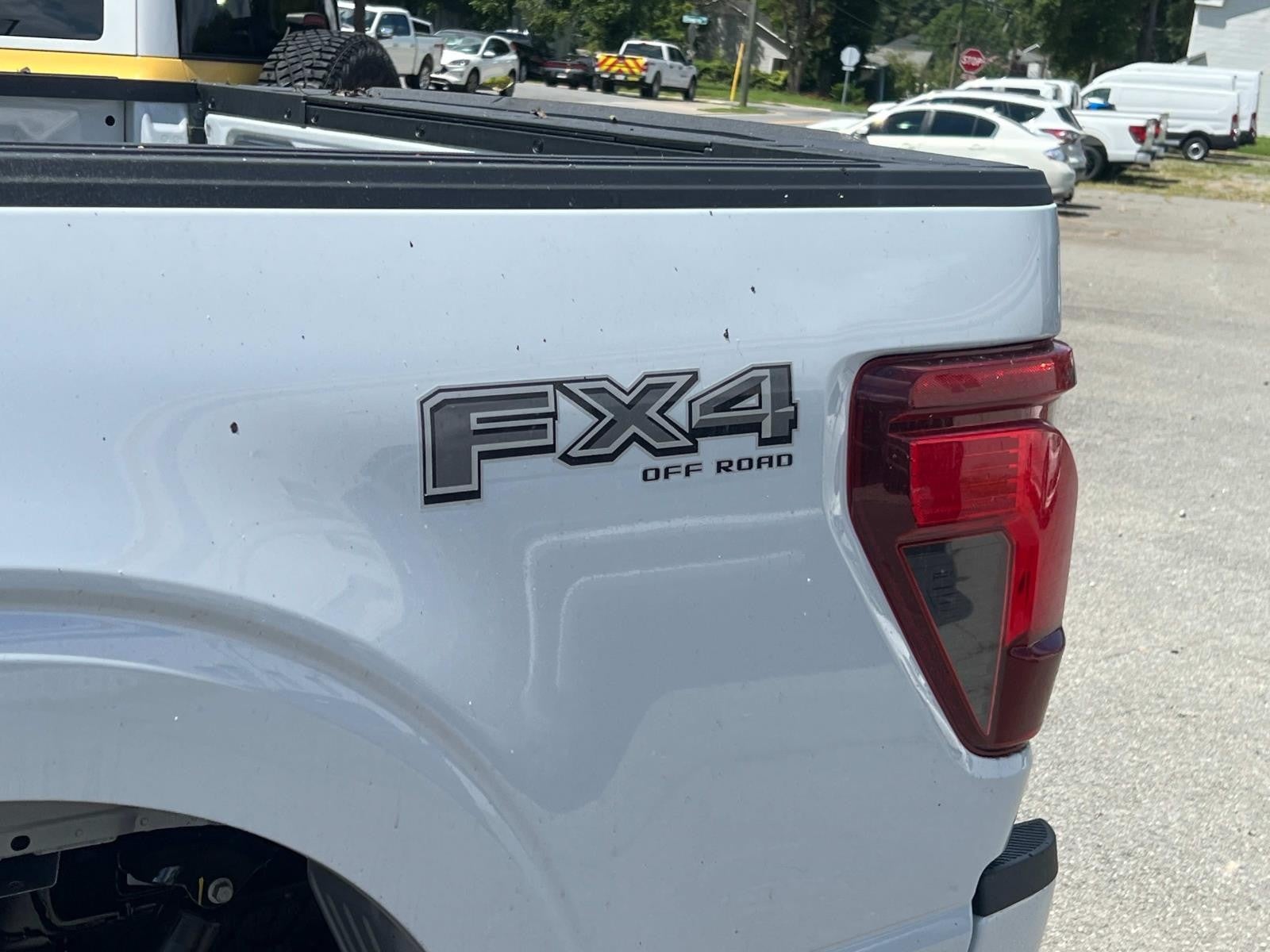 2025 Ford F-150 XLT 4WD SUPERCREW 5.5' BO