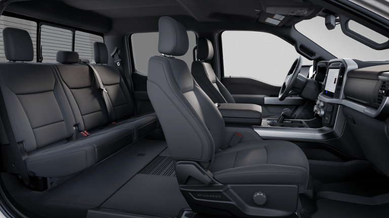 2025 Ford F-150 XLT 4WD SUPERCREW 5.5' BO