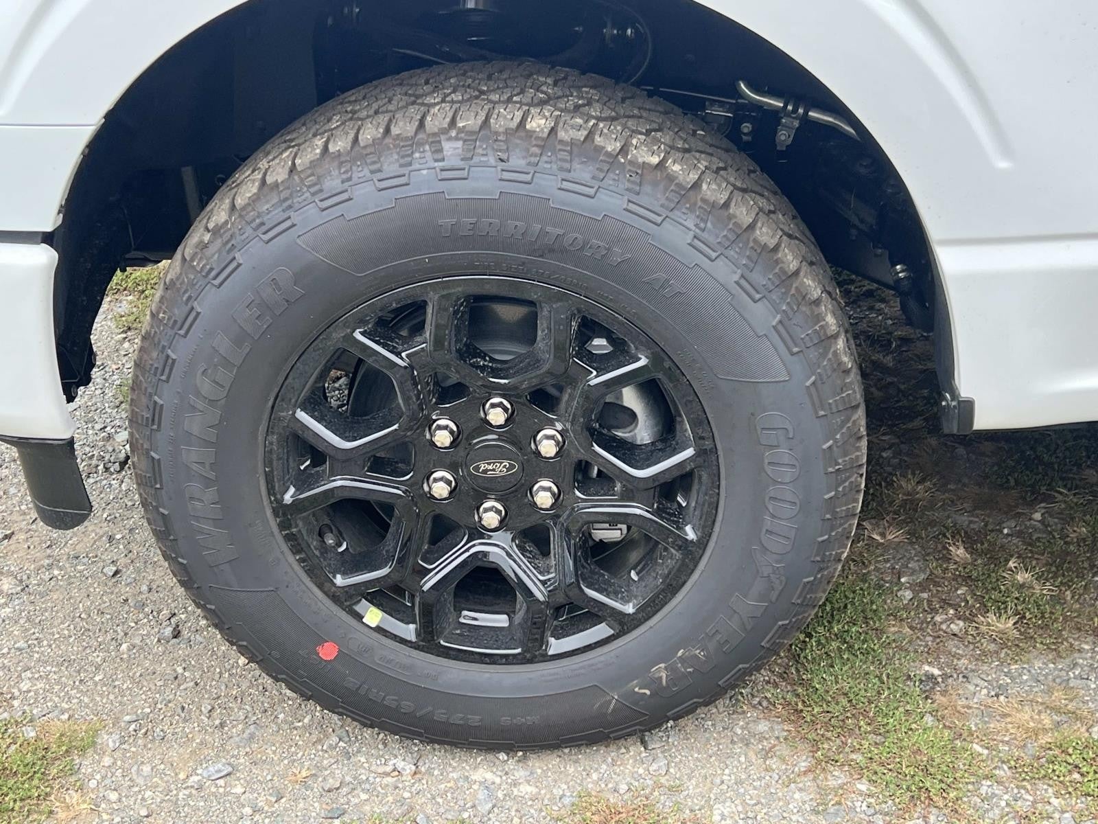 2025 Ford F-150 XLT 4WD SUPERCREW 5.5' BO