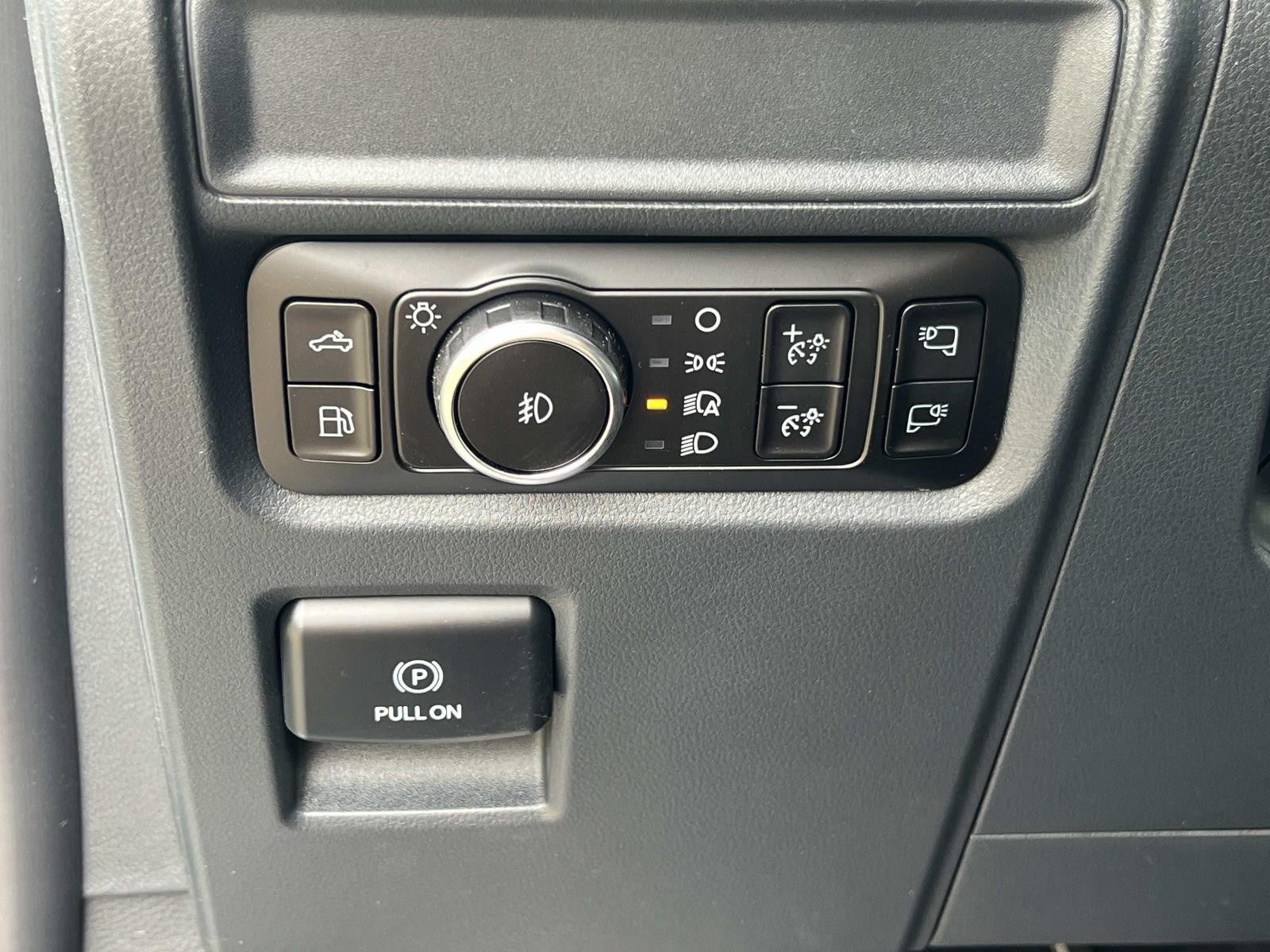 2025 Ford F-150 XLT 4WD SUPERCREW 5.5' BO