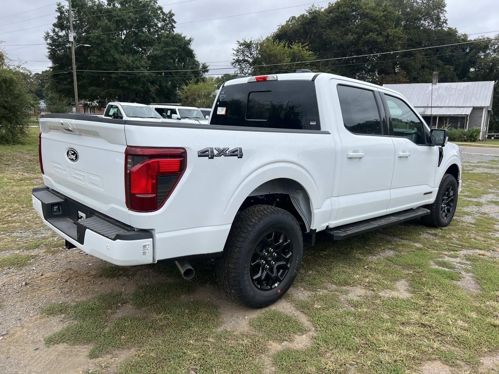 2025 Ford F-150 XLT 4WD SUPERCREW 5.5' BO