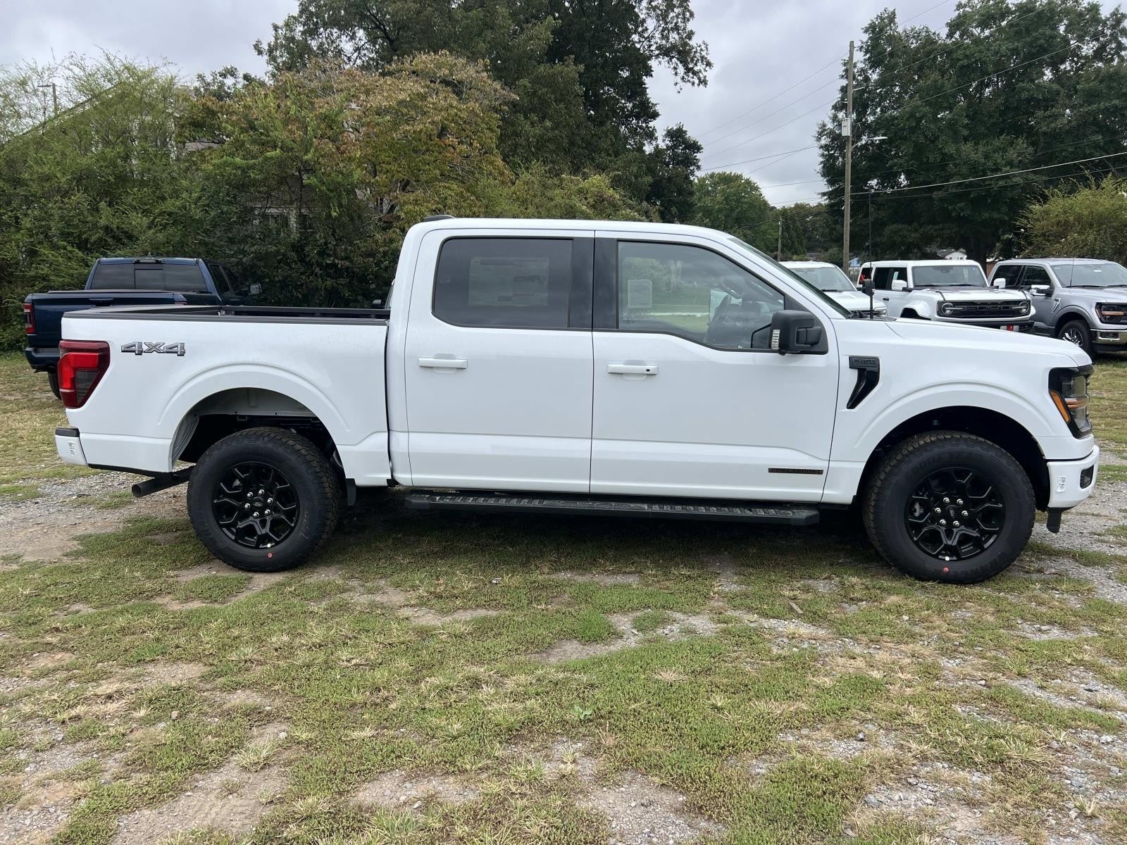 2025 Ford F-150 XLT 4WD SUPERCREW 5.5' BO