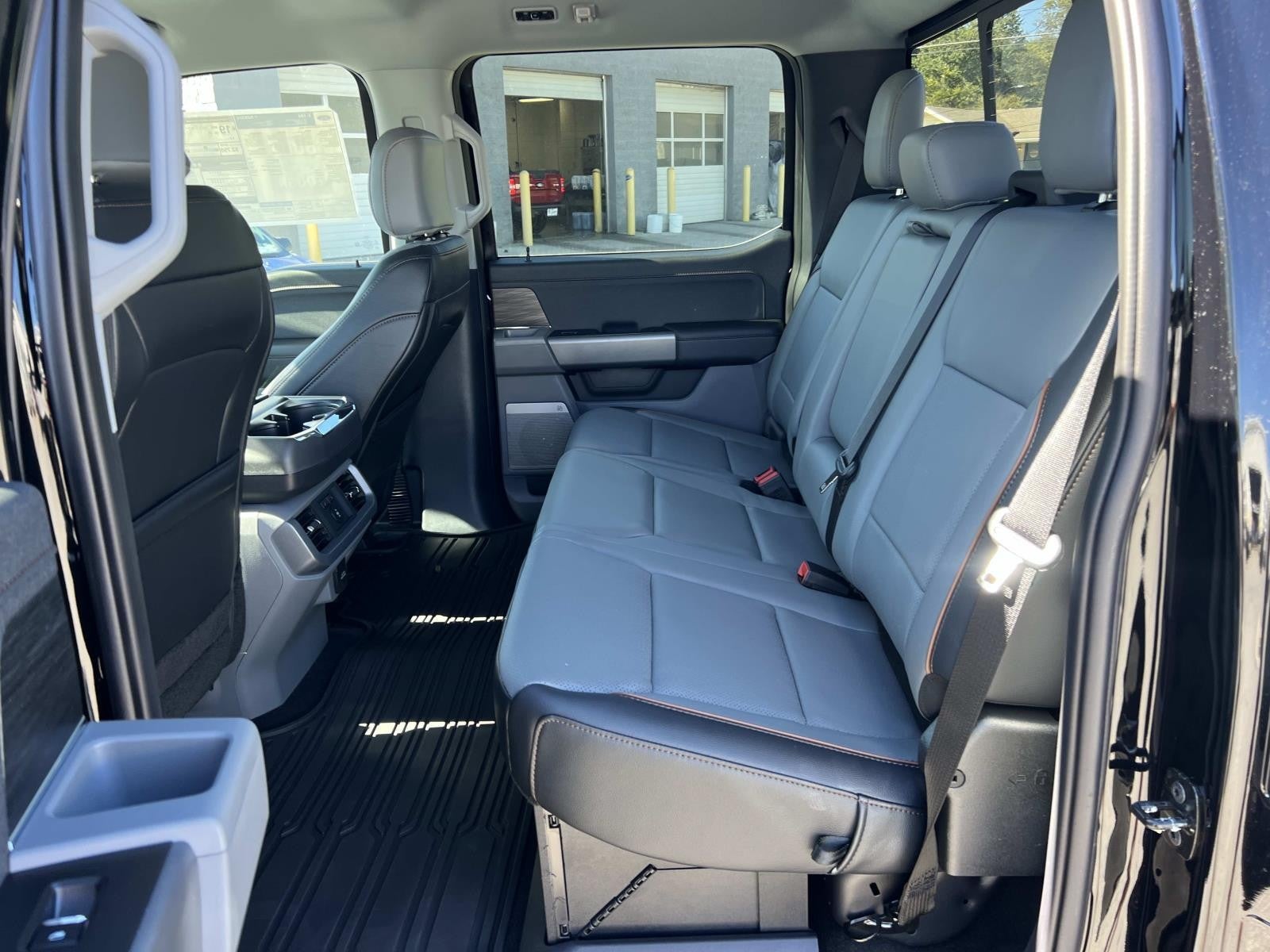 2025 Ford F-150 LARIAT 4WD SUPERCREW 5.5'