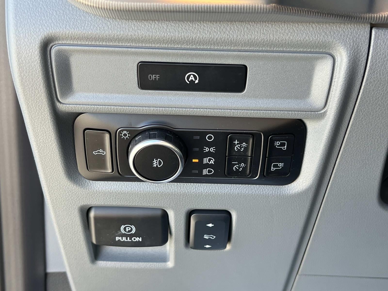 2025 Ford F-150 LARIAT 4WD SUPERCREW 5.5'