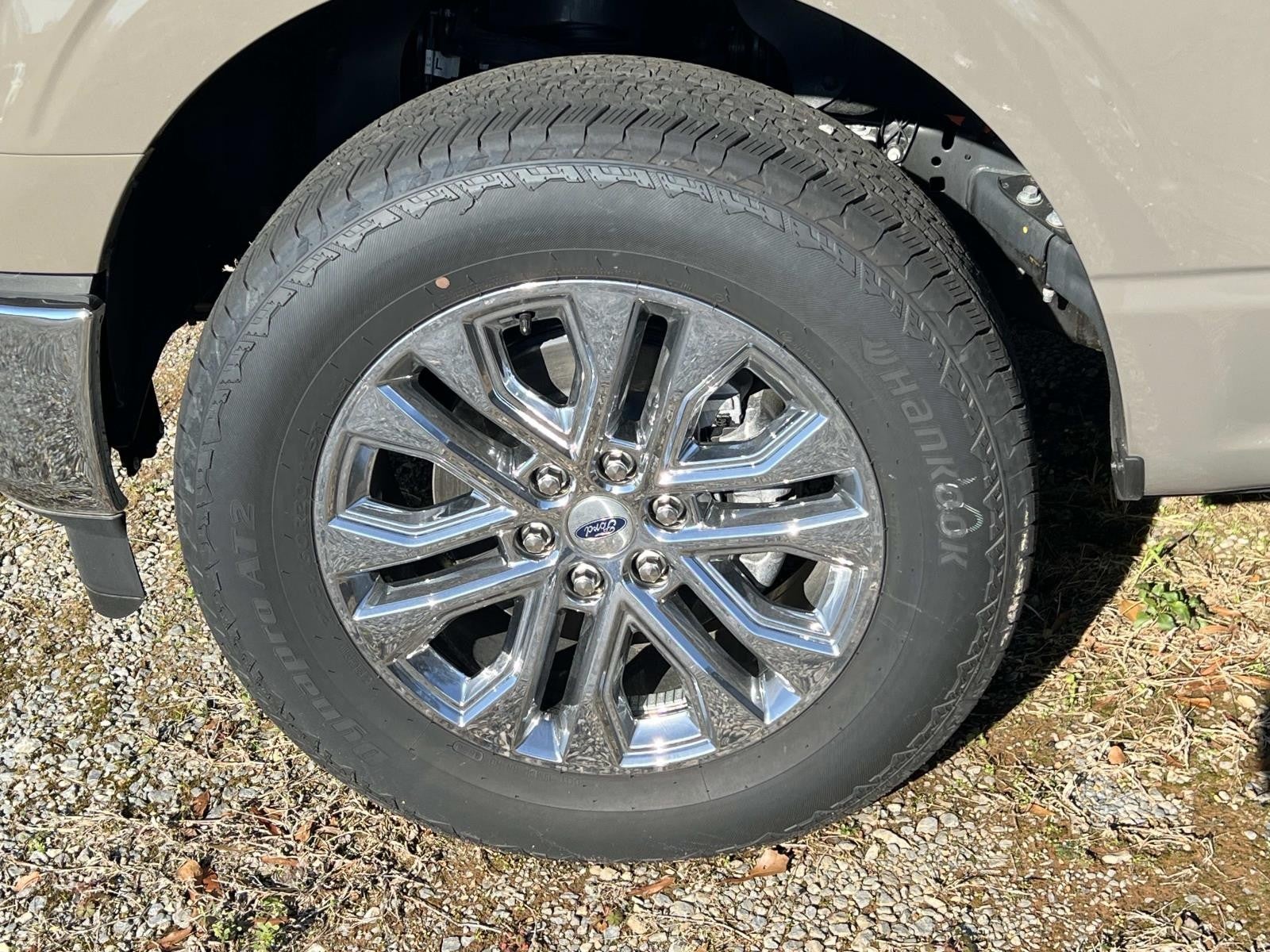 2025 Ford F-150 LARIAT 4WD SUPERCREW 5.5'