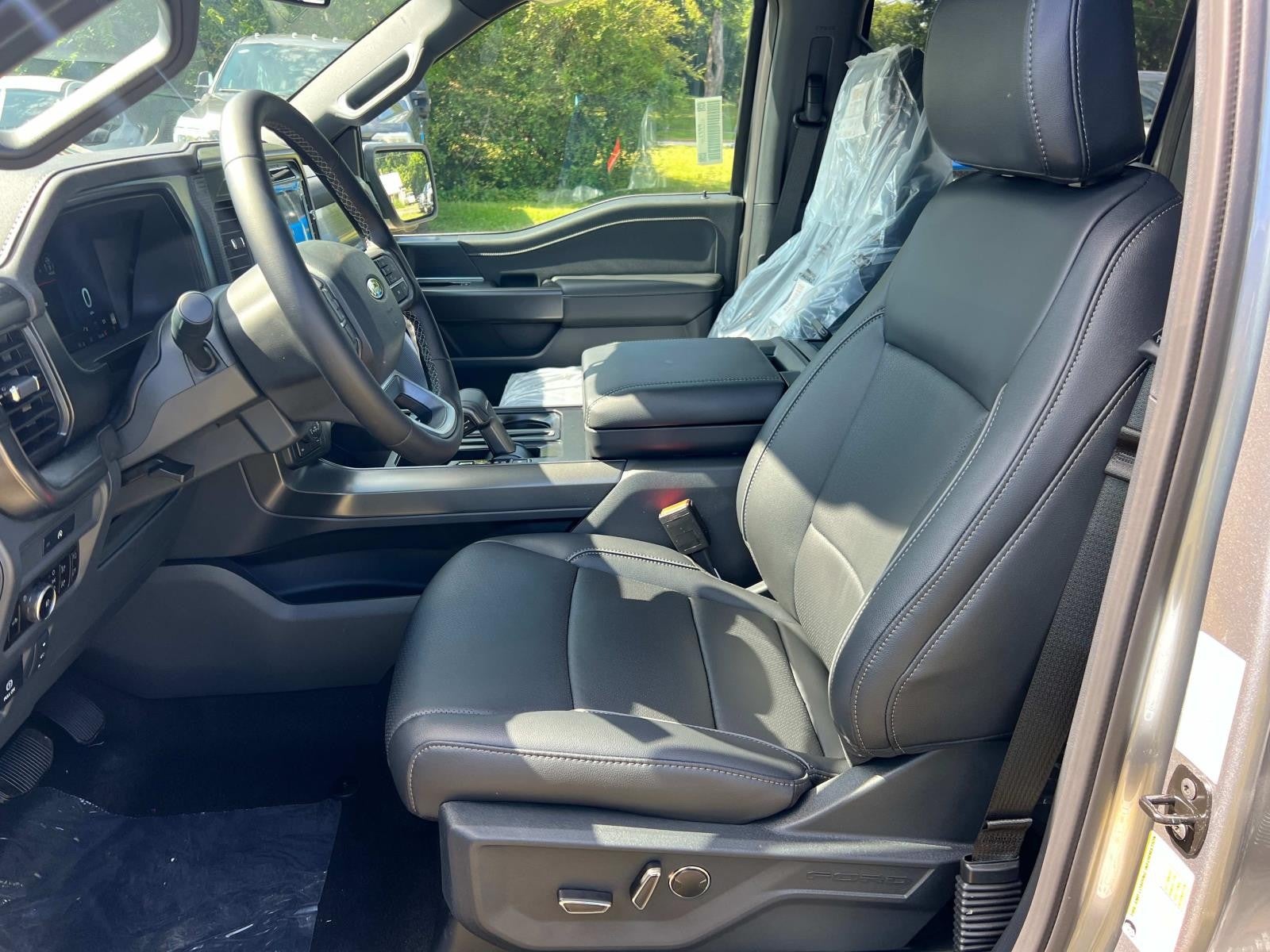 2025 Ford F-150 LARIAT 4WD SUPERCREW 5.5'