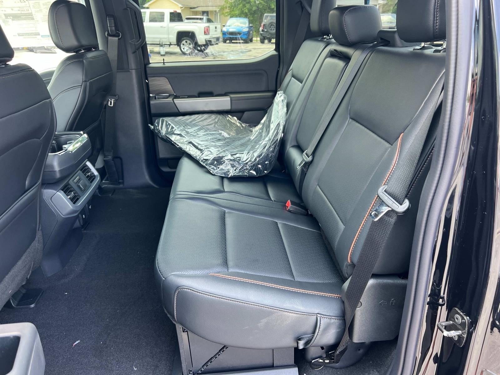 2025 Ford F-150 LARIAT 4WD SUPERCREW 5.5'