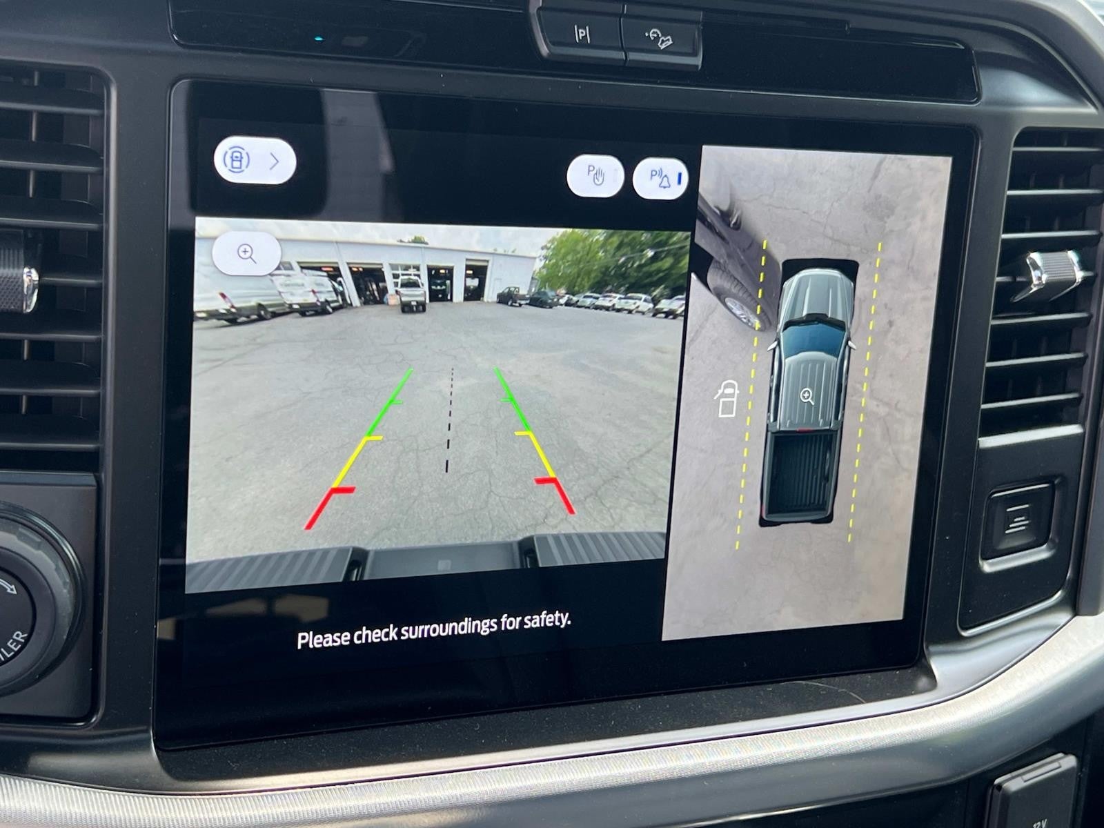 2025 Ford F-150 LARIAT 4WD SUPERCREW 5.5'