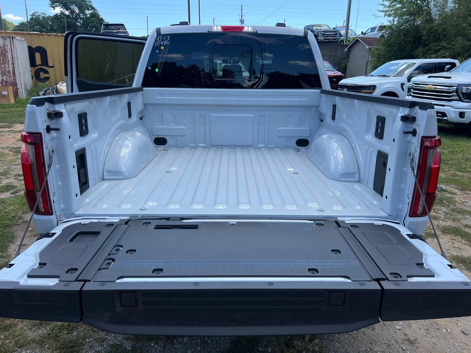 2025 Ford F-150 LARIAT 4WD SUPERCREW 5.5'