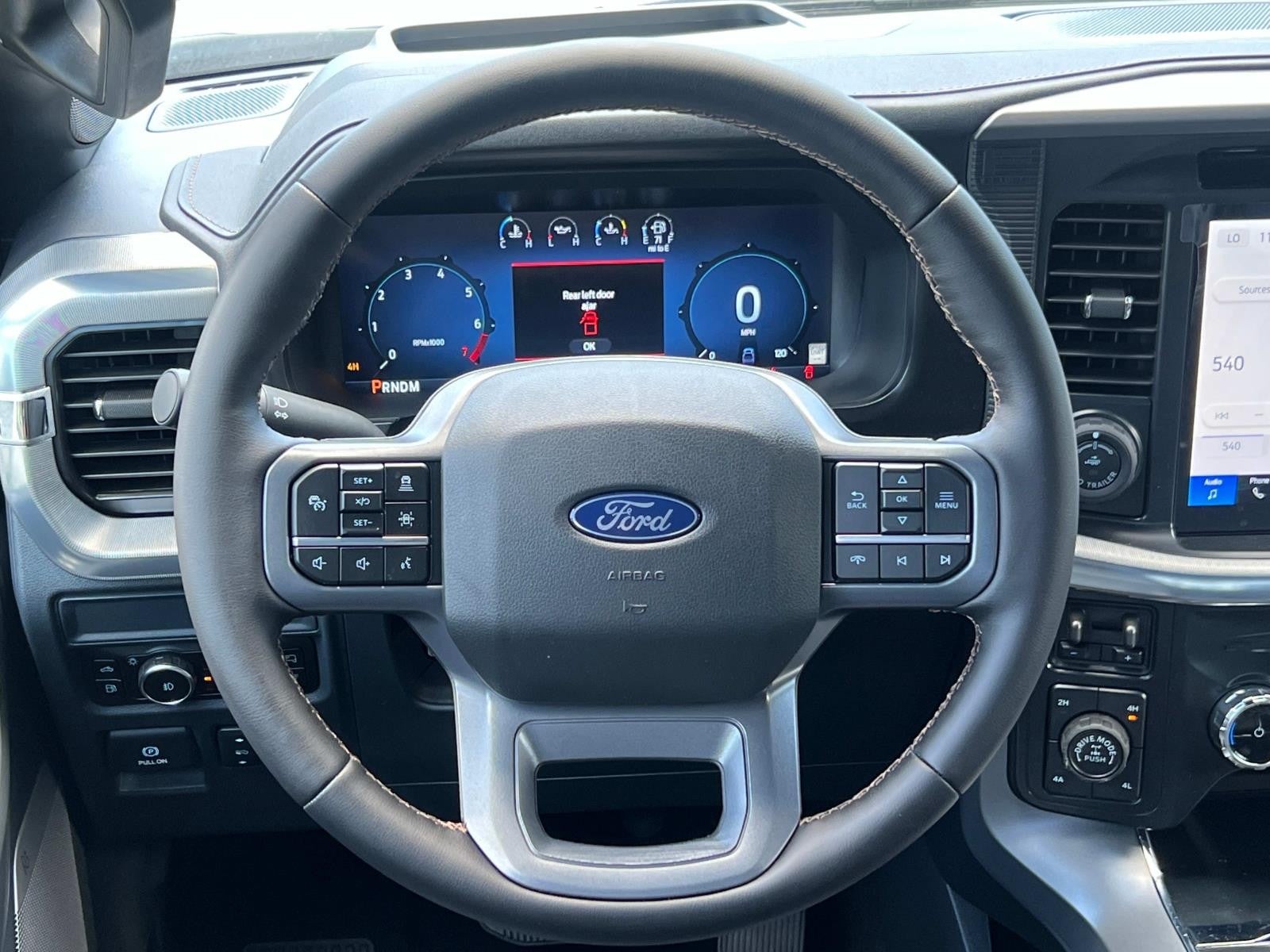 2025 Ford F-150 LARIAT 4WD SUPERCREW 5.5'