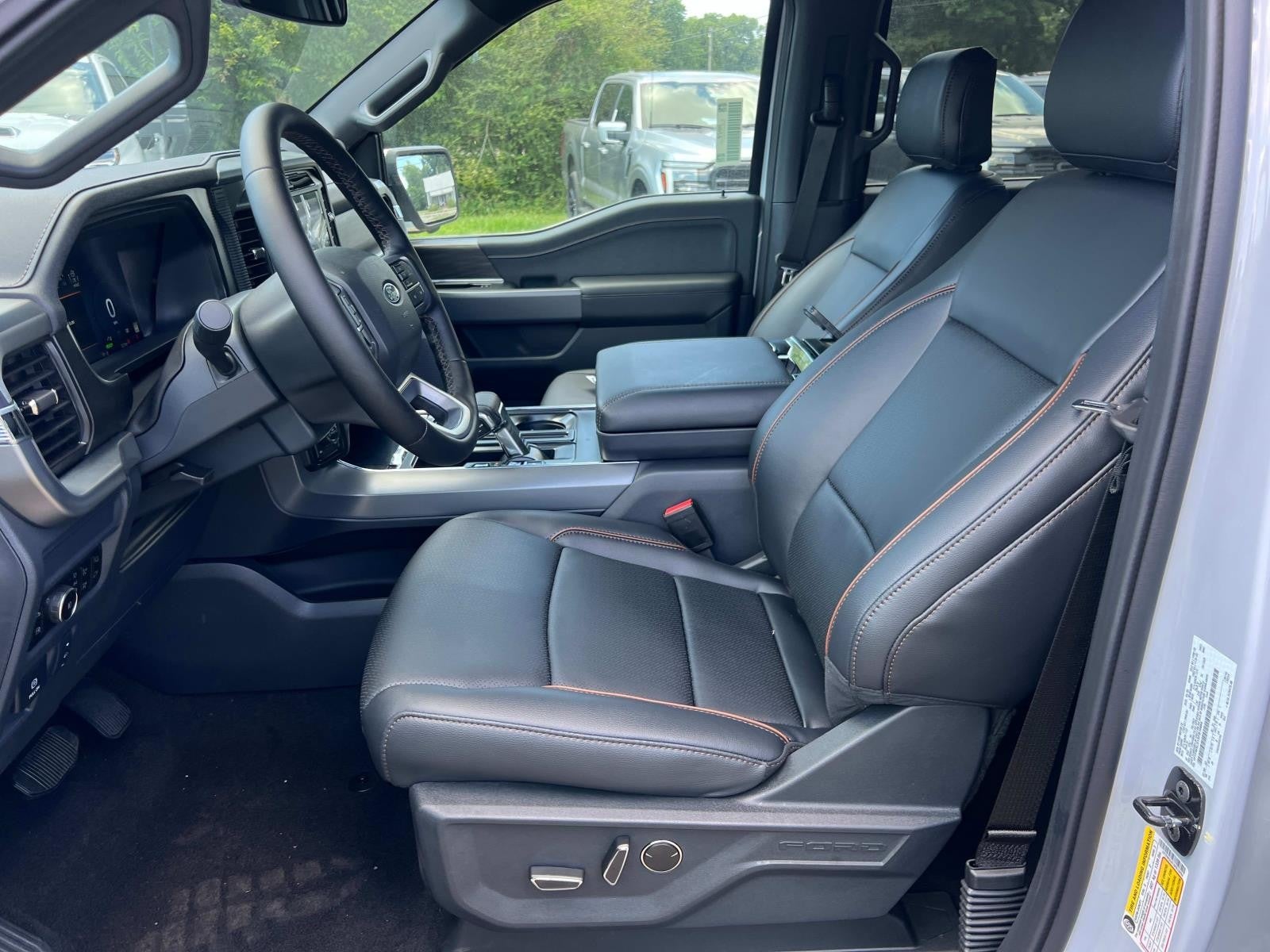 2025 Ford F-150 LARIAT 4WD SUPERCREW 5.5'