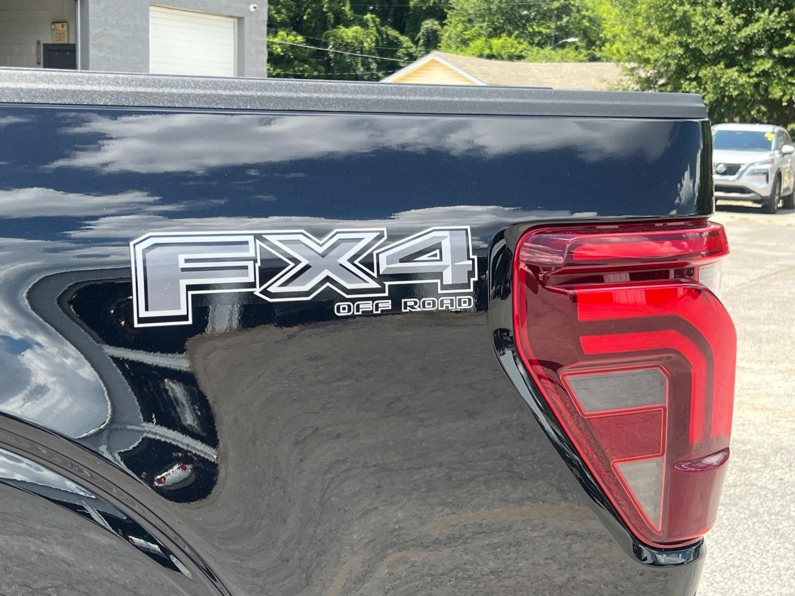 2025 Ford F-150 LARIAT 4WD SUPERCREW 5.5'