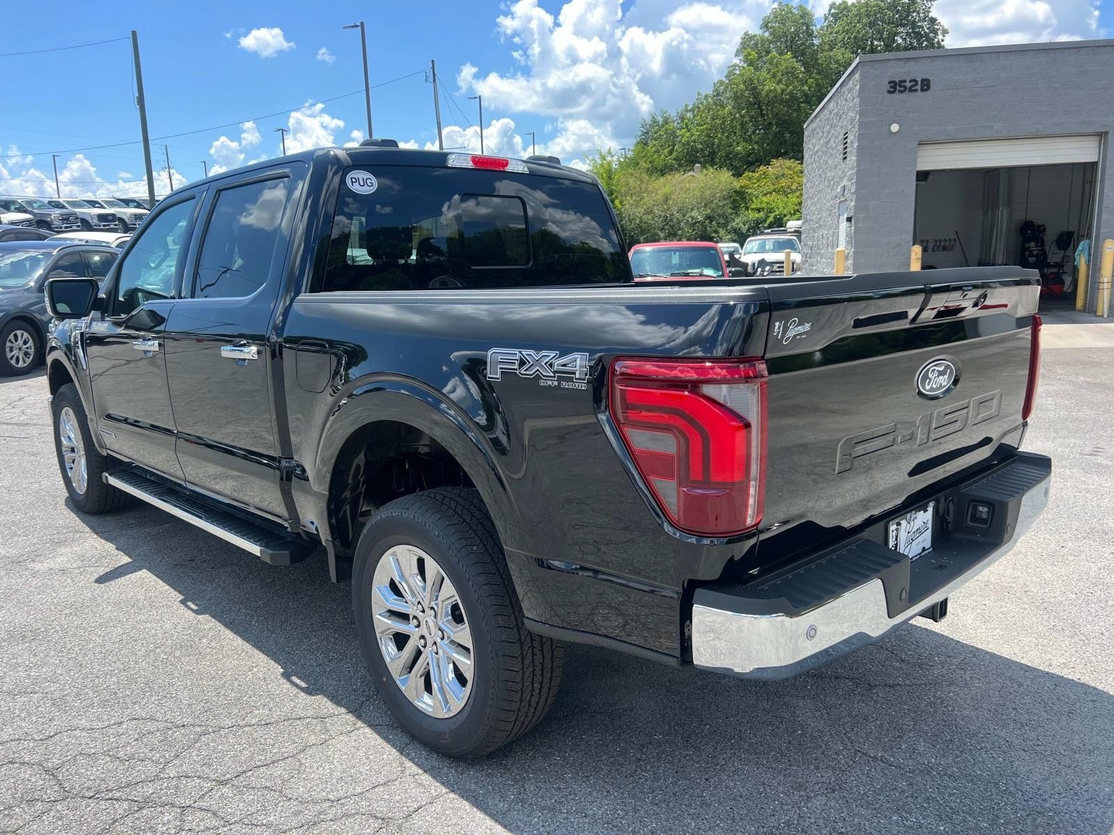 2025 Ford F-150 LARIAT 4WD SUPERCREW 5.5'