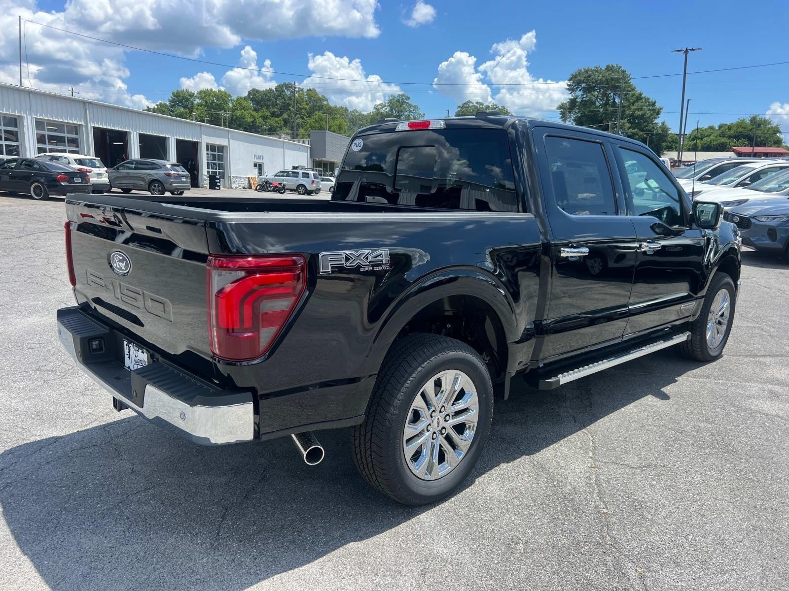 2025 Ford F-150 LARIAT 4WD SUPERCREW 5.5'