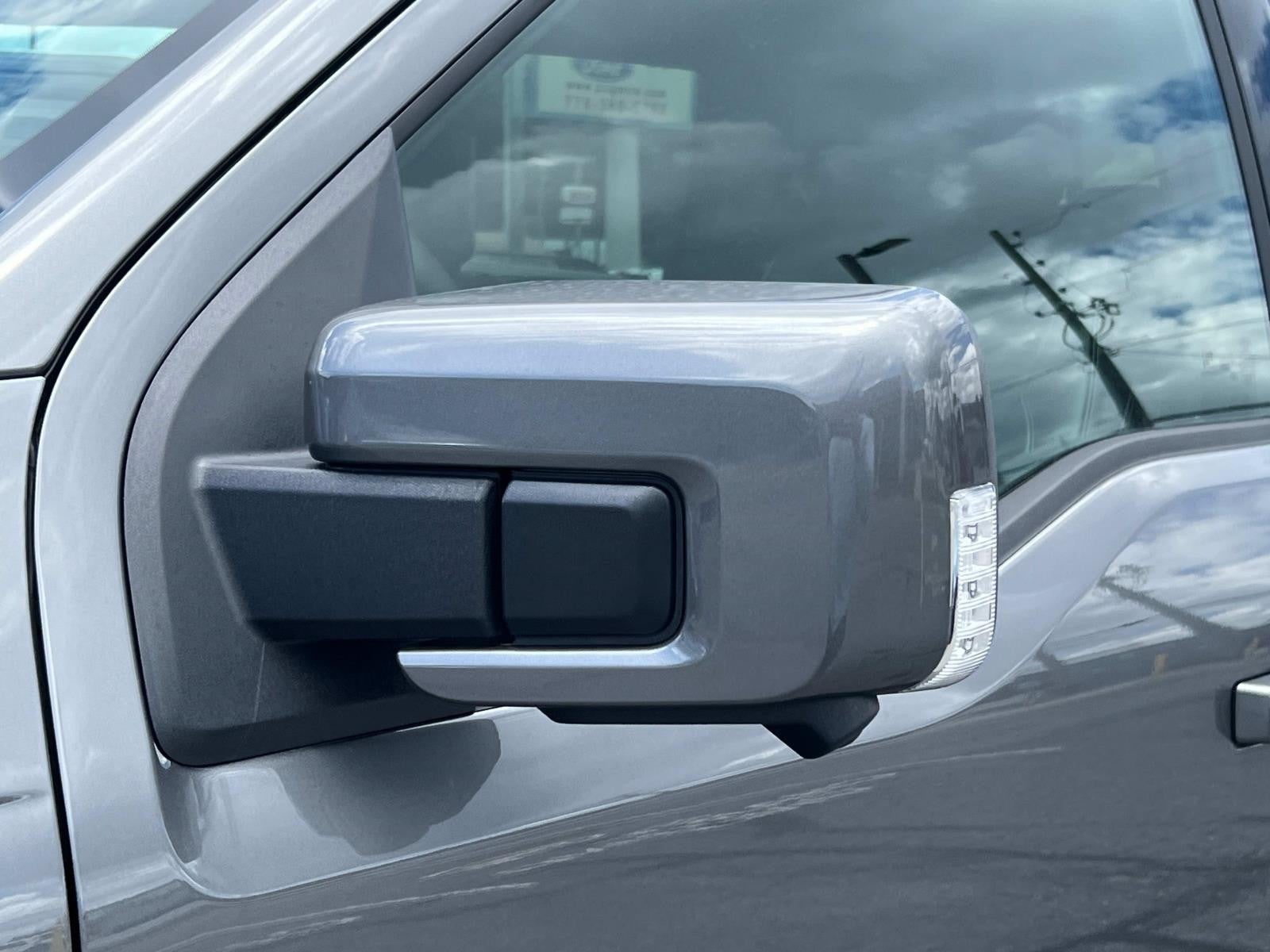 2025 Ford F-150 LARIAT 4WD SUPERCREW 5.5'