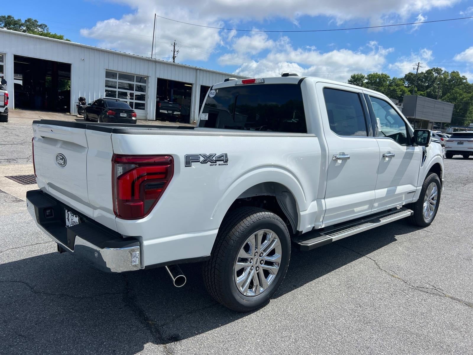 2025 Ford F-150 LARIAT 4WD SUPERCREW 5.5'