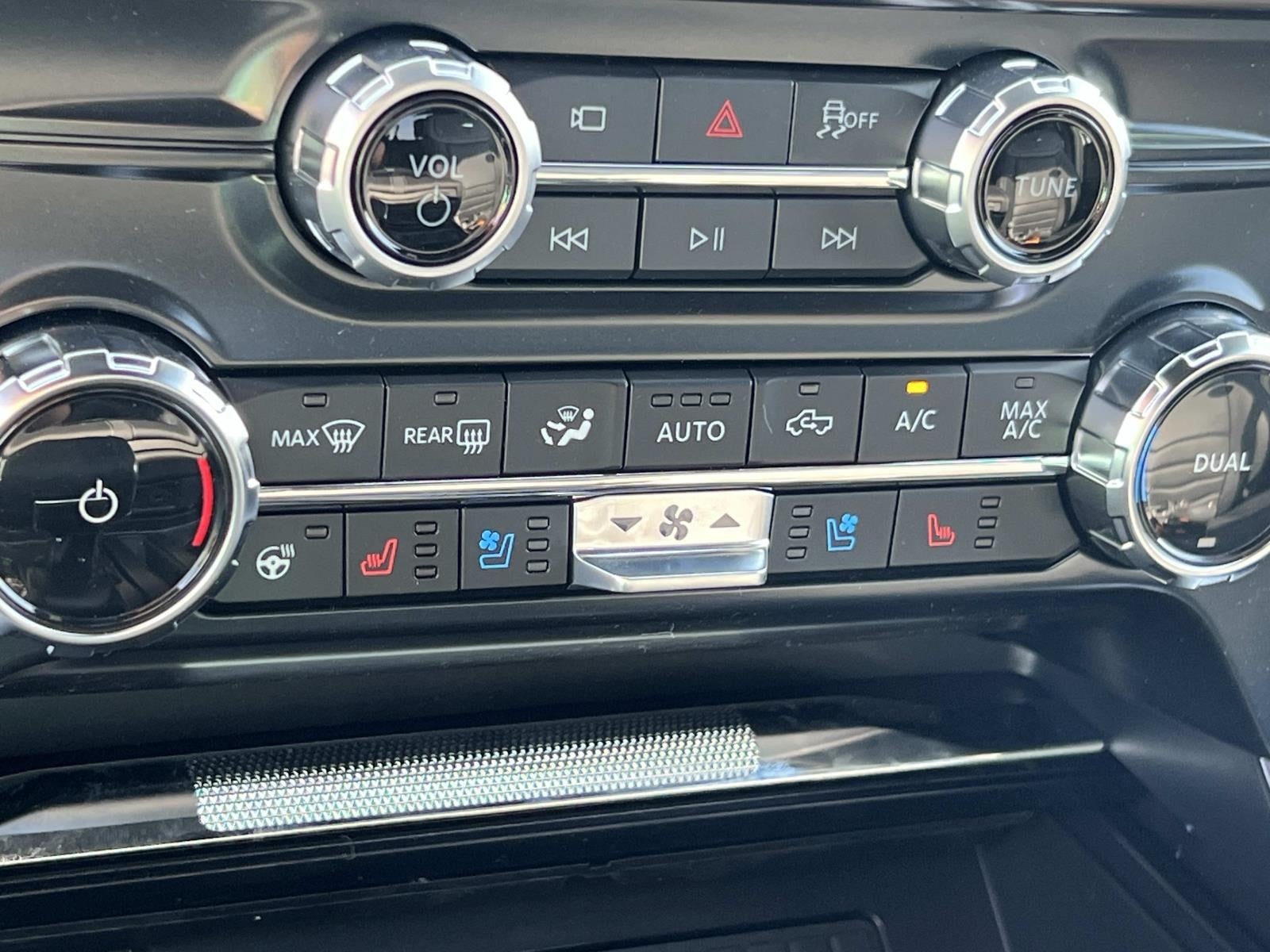 2025 Ford F-150 PLATINUM 4WD SUPERCREW 5.