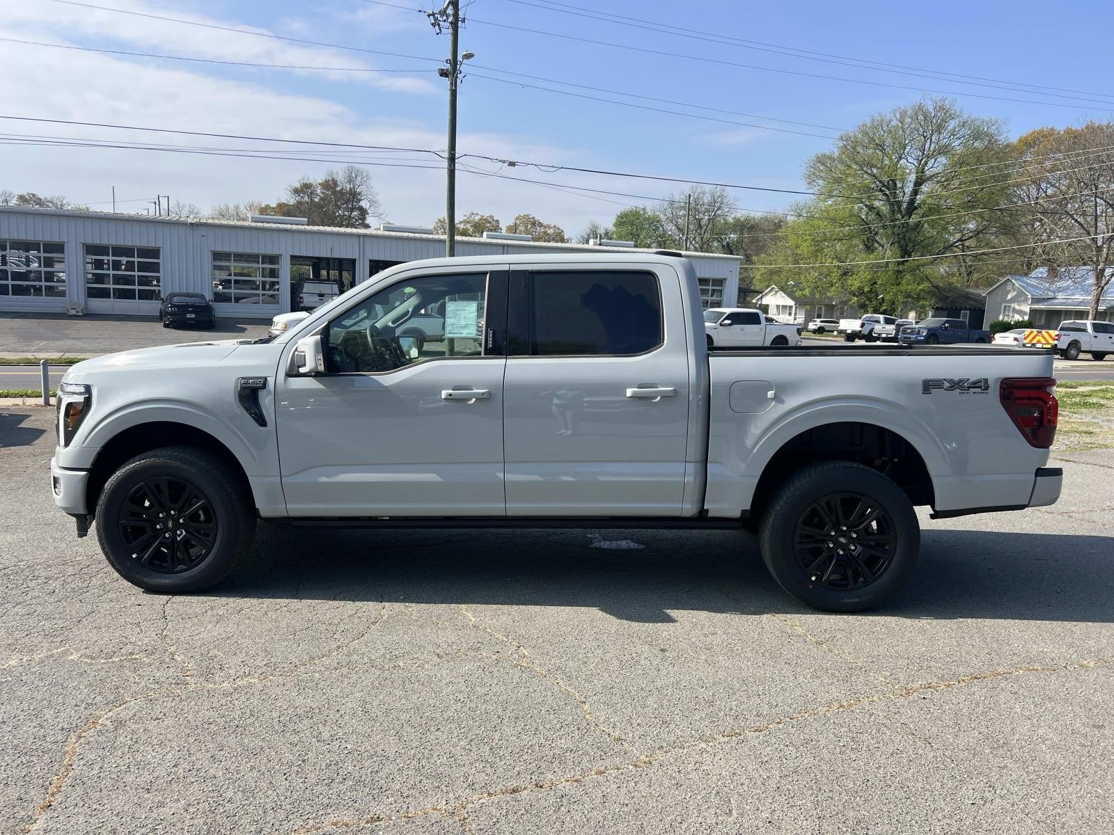 2025 Ford F-150 PLATINUM 4WD SUPERCREW 5.