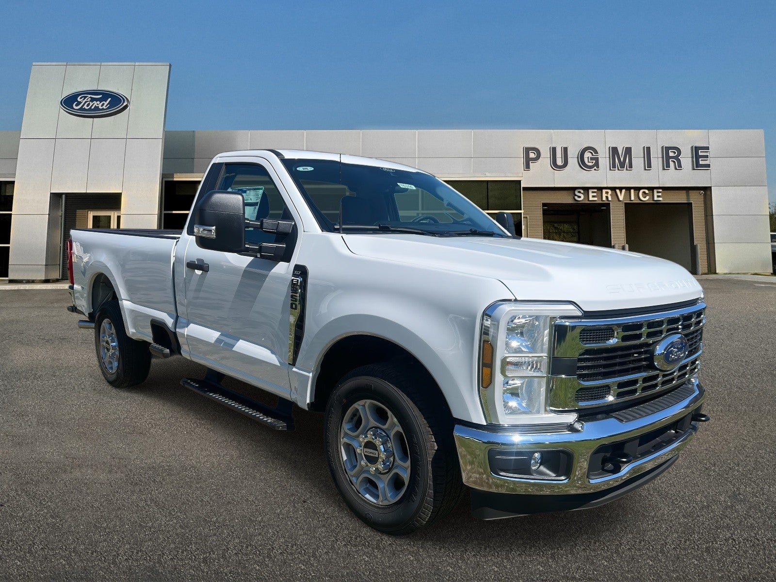 2026 Ford Super Duty F-350 SRW XLT 2WD REG CAB 8' BOX