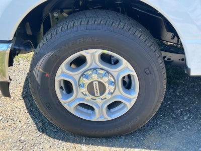 2026 Ford Super Duty F-350 SRW XLT 2WD REG CAB 8' BOX