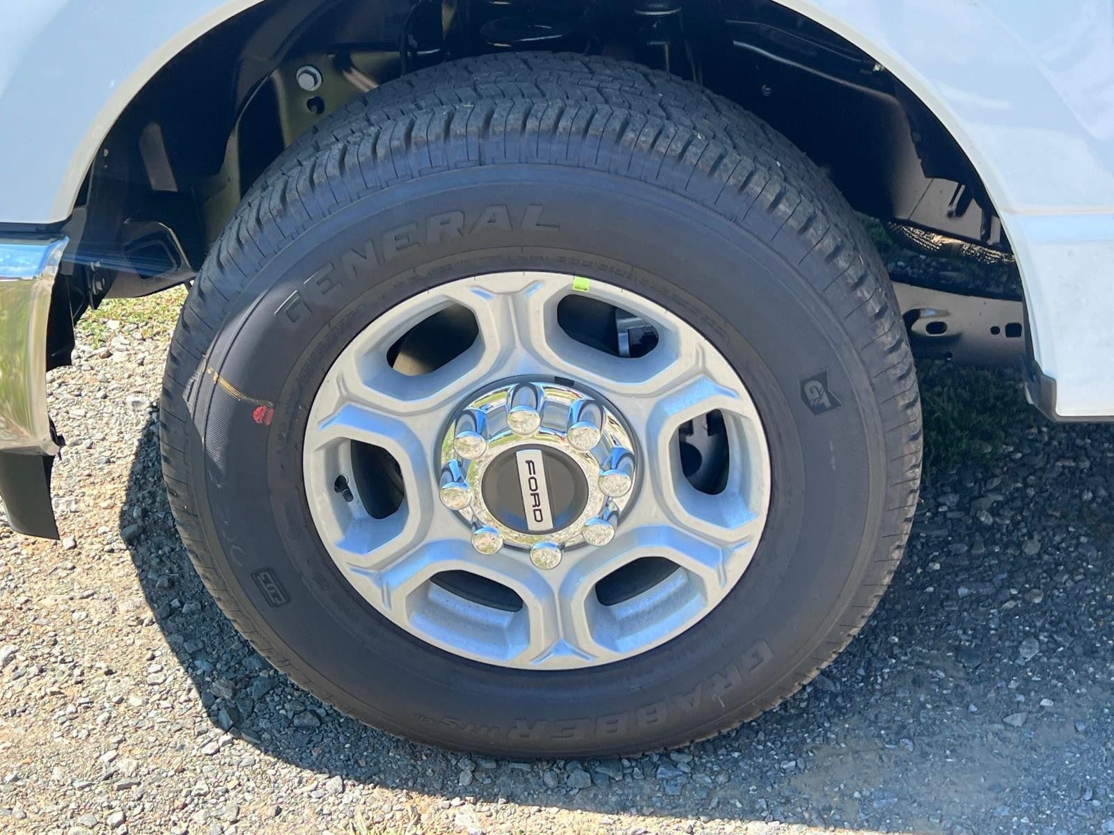 2026 Ford Super Duty F-350 SRW XLT 2WD REG CAB 8' BOX