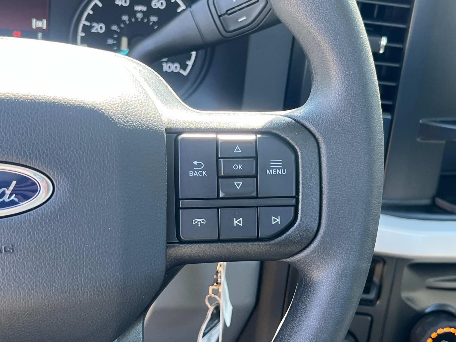 2026 Ford Super Duty F-350 SRW XL 2WD REG CAB 8' BOX