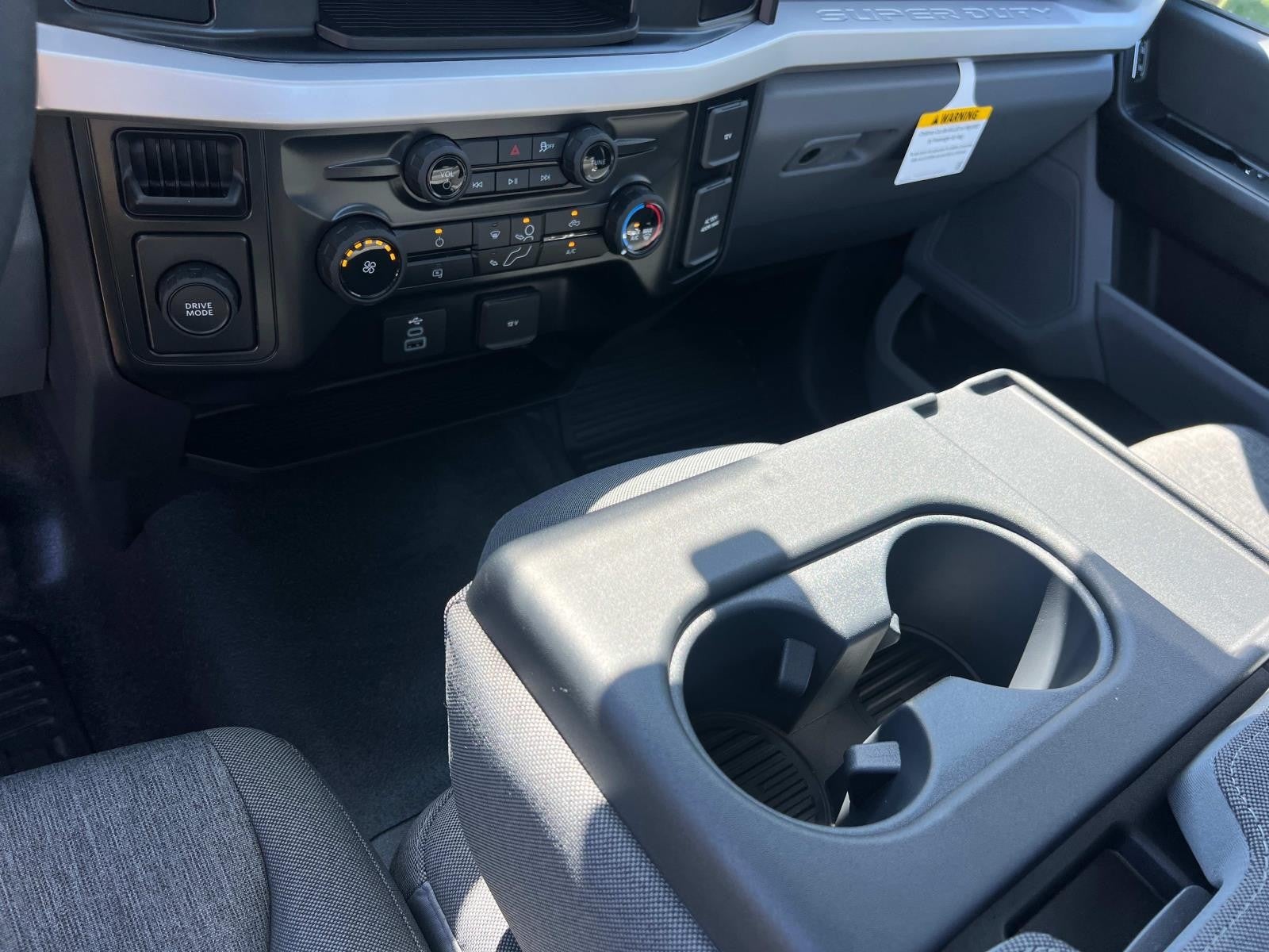 2026 Ford Super Duty F-350 SRW XL 2WD REG CAB 8' BOX