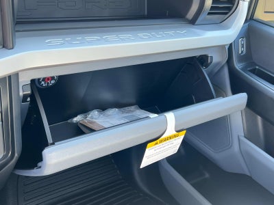 2026 Ford Super Duty F-350 SRW XL 2WD REG CAB 8' BOX