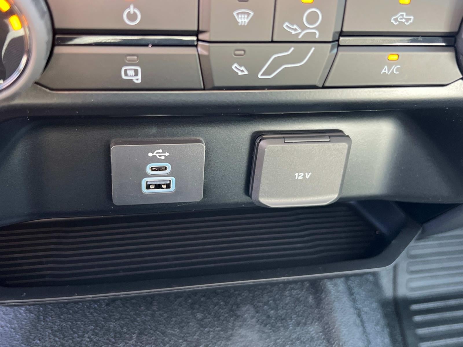 2026 Ford Super Duty F-350 SRW XL 2WD REG CAB 8' BOX