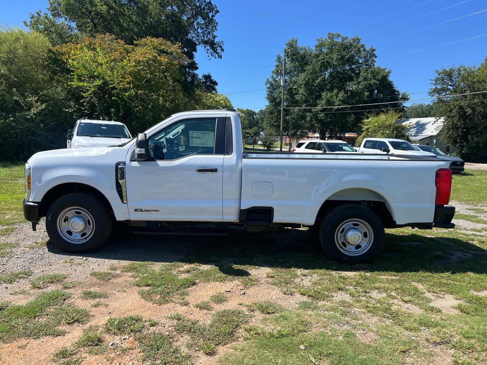 2026 Ford Super Duty F-350 SRW XL 2WD REG CAB 8' BOX