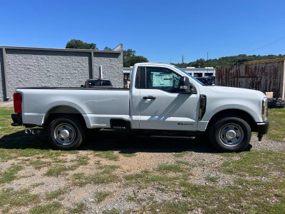 2026 Ford Super Duty F-350 SRW XL 2WD REG CAB 8' BOX