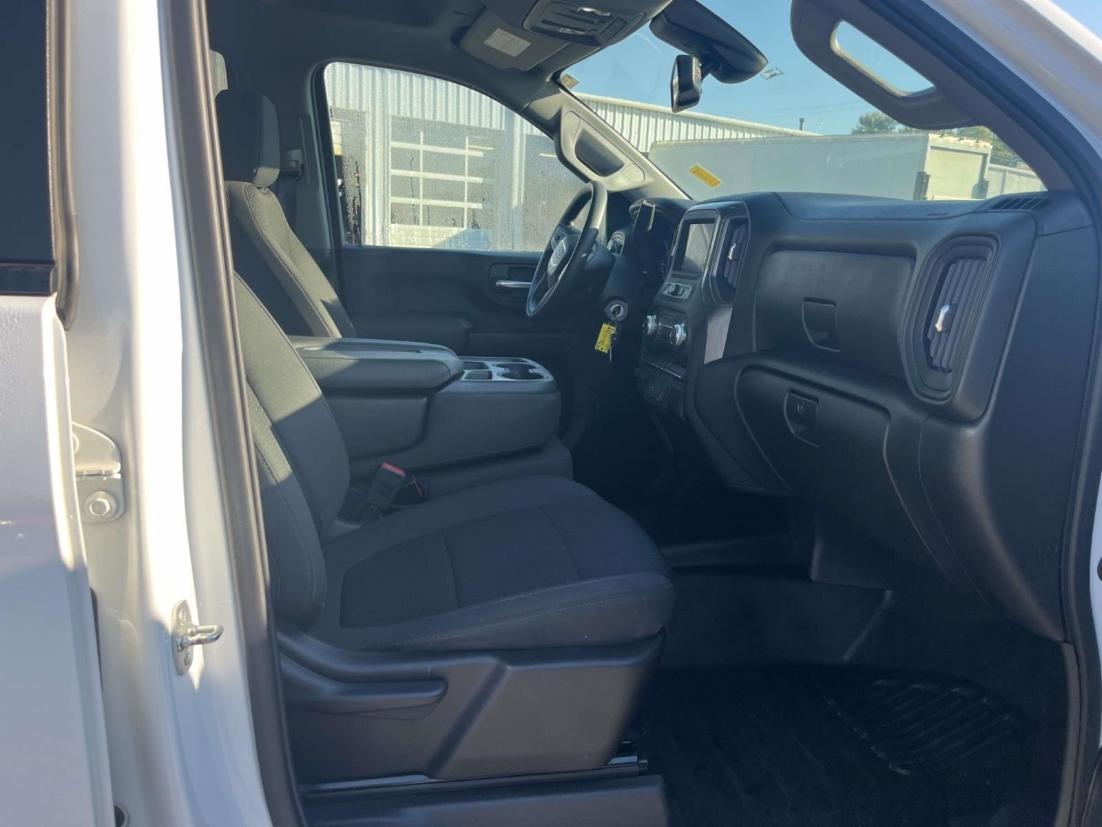 2023 GMC Sierra 2500HD 4WD CREW CAB 159 PRO