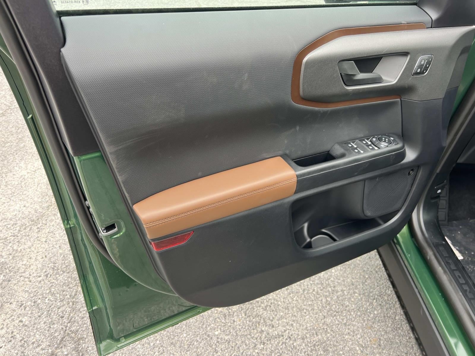 2025 Ford Bronco Sport OUTER BANKS 4X4