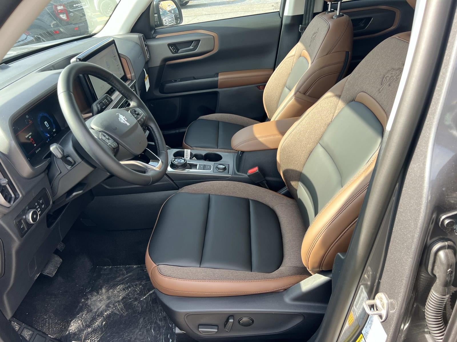 2025 Ford Bronco Sport OUTER BANKS 4X4