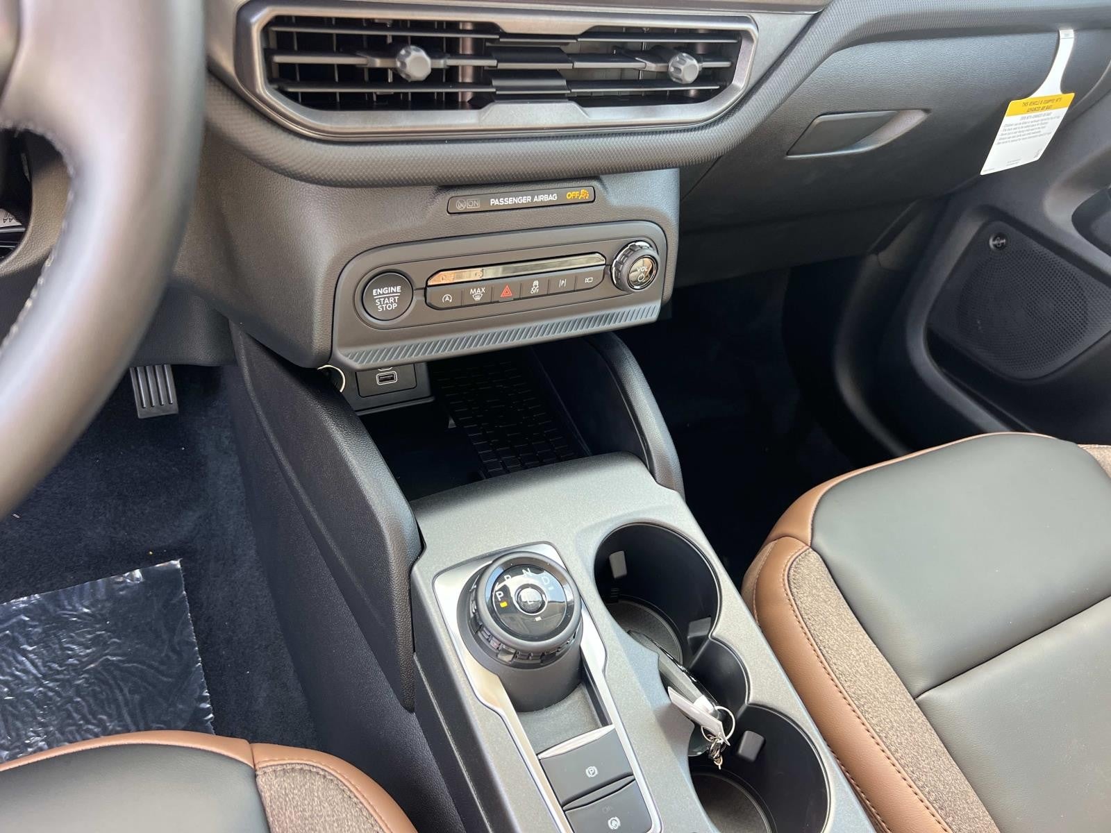 2025 Ford Bronco Sport OUTER BANKS 4X4