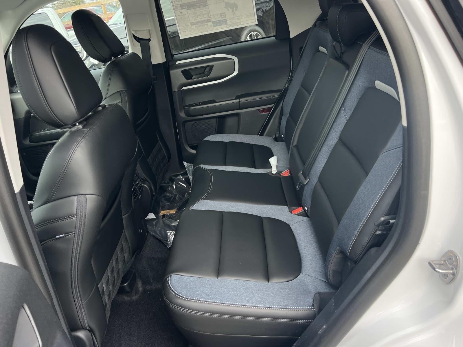 2025 Ford Bronco Sport OUTER BANKS 4X4