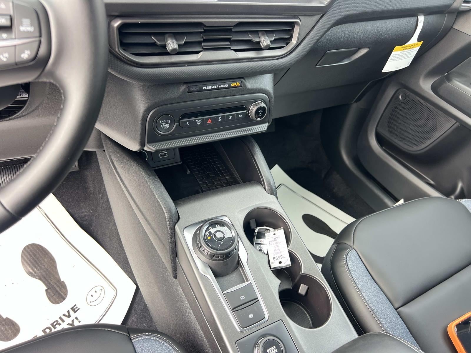 2025 Ford Bronco Sport OUTER BANKS 4X4