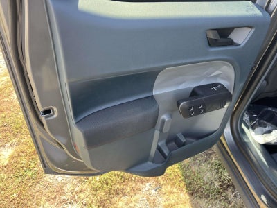 2025 Ford Maverick XL FWD SUPERCREW