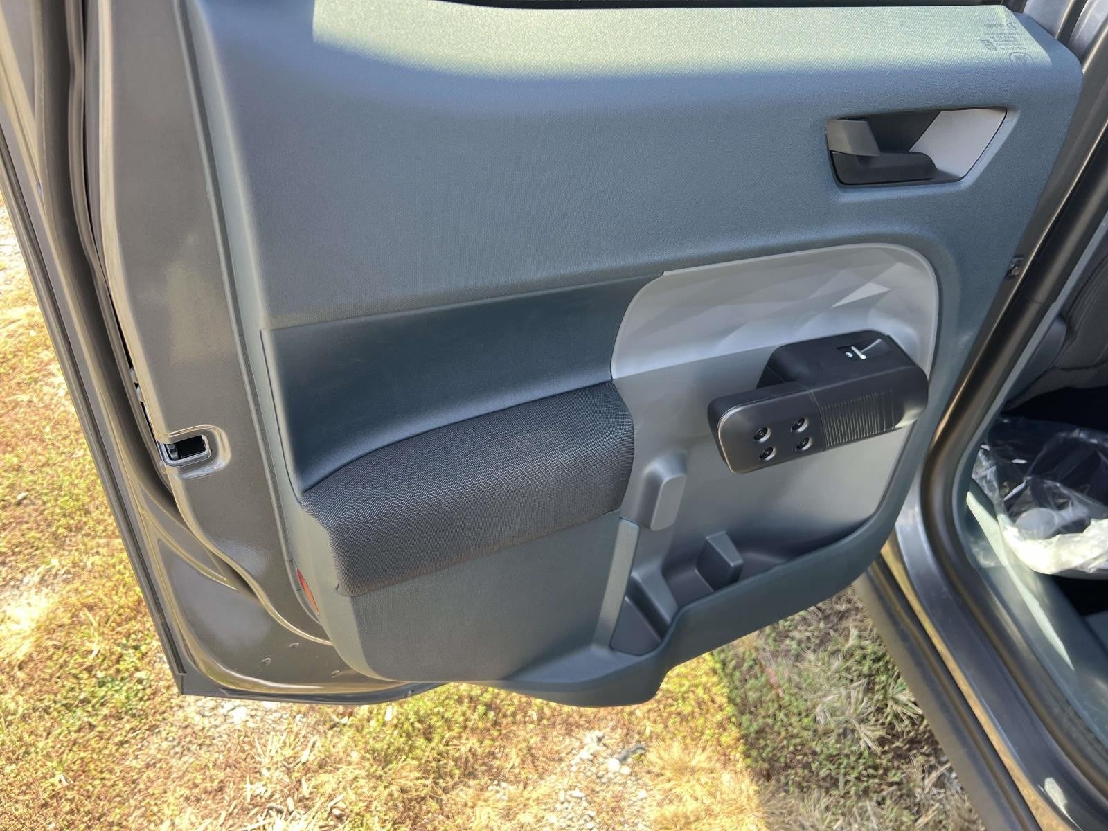 2025 Ford Maverick XL FWD SUPERCREW