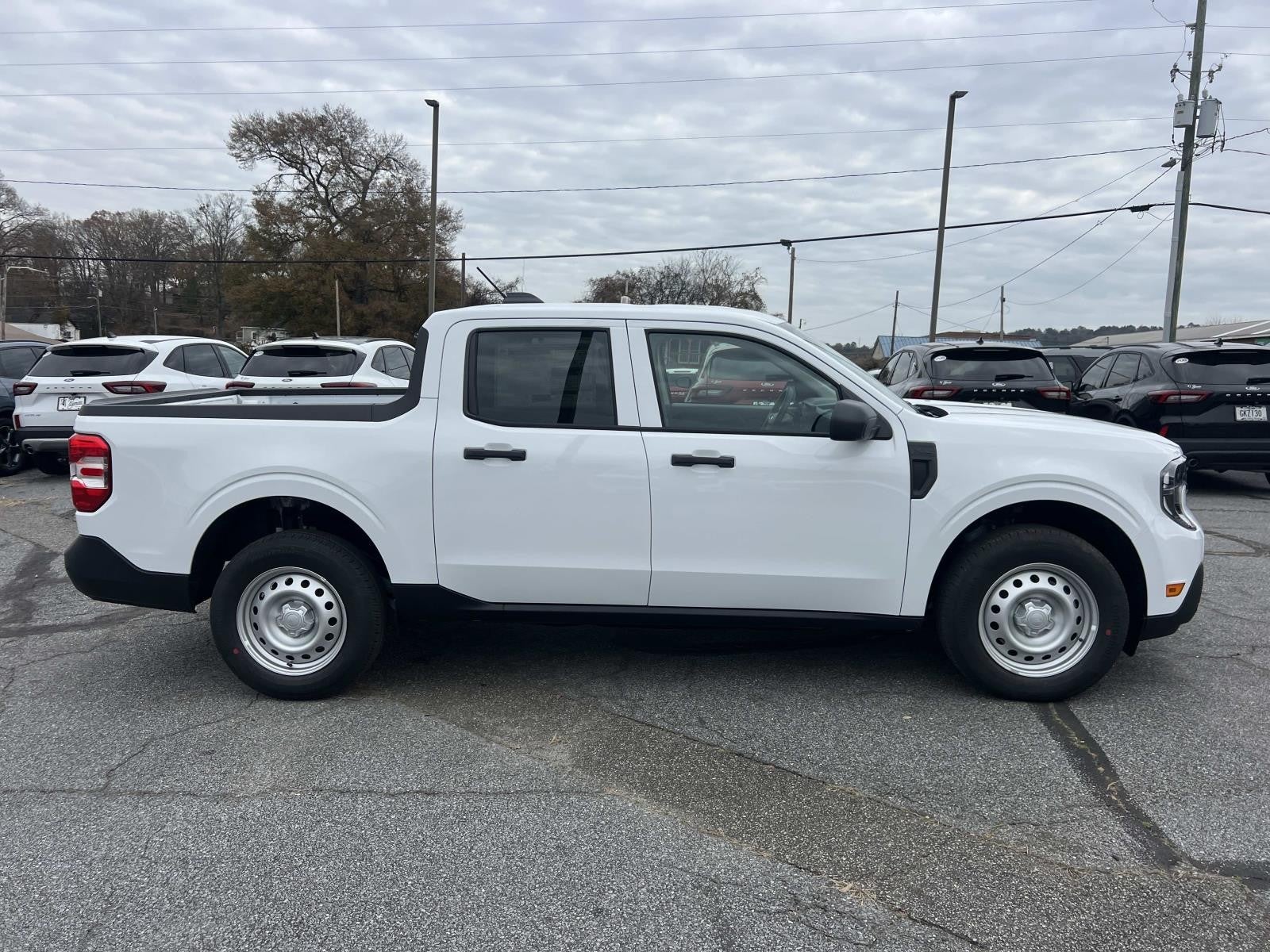 2026 Ford Maverick XL FWD SUPERCREW