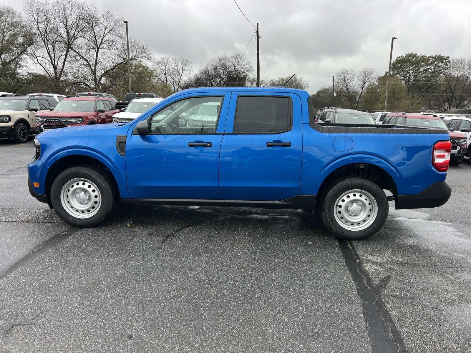 2025 Ford Maverick XL AWD SUPERCREW