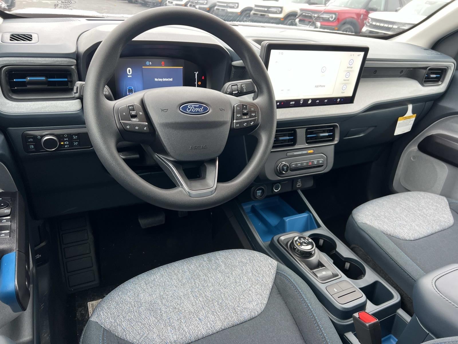 2025 Ford Maverick XL AWD SUPERCREW